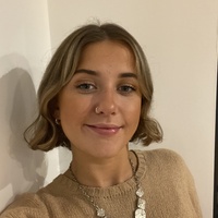 Maisie Pomphrey